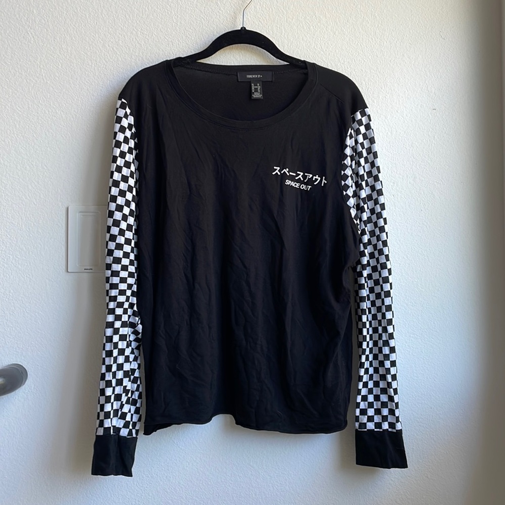 Checkered sleeve Japanese print shirt | Forever 21